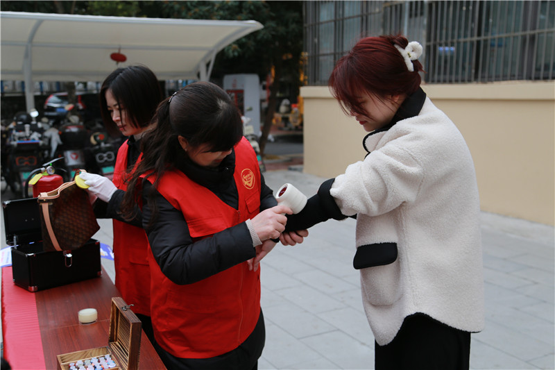 ����Ǯ������