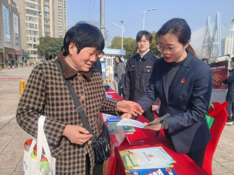 ����Ǯ������